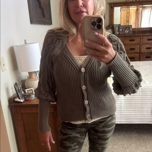 Textured Cable Balloon-Sleeve Cardigan - Olive Green